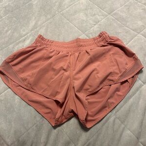 Lululemon Athletica Hotty Hot 2” inseam Shorts